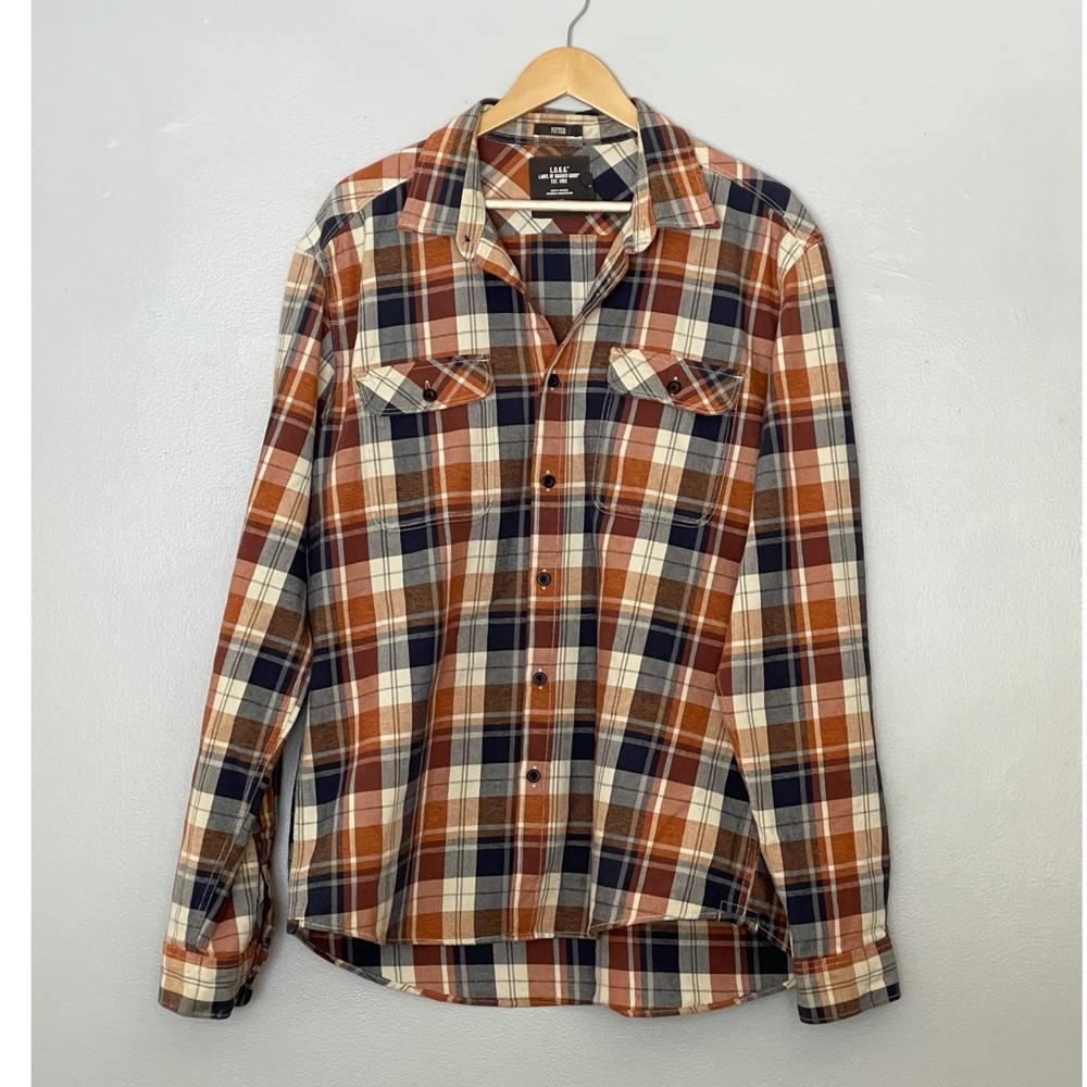 Men’s flannel button down shirt